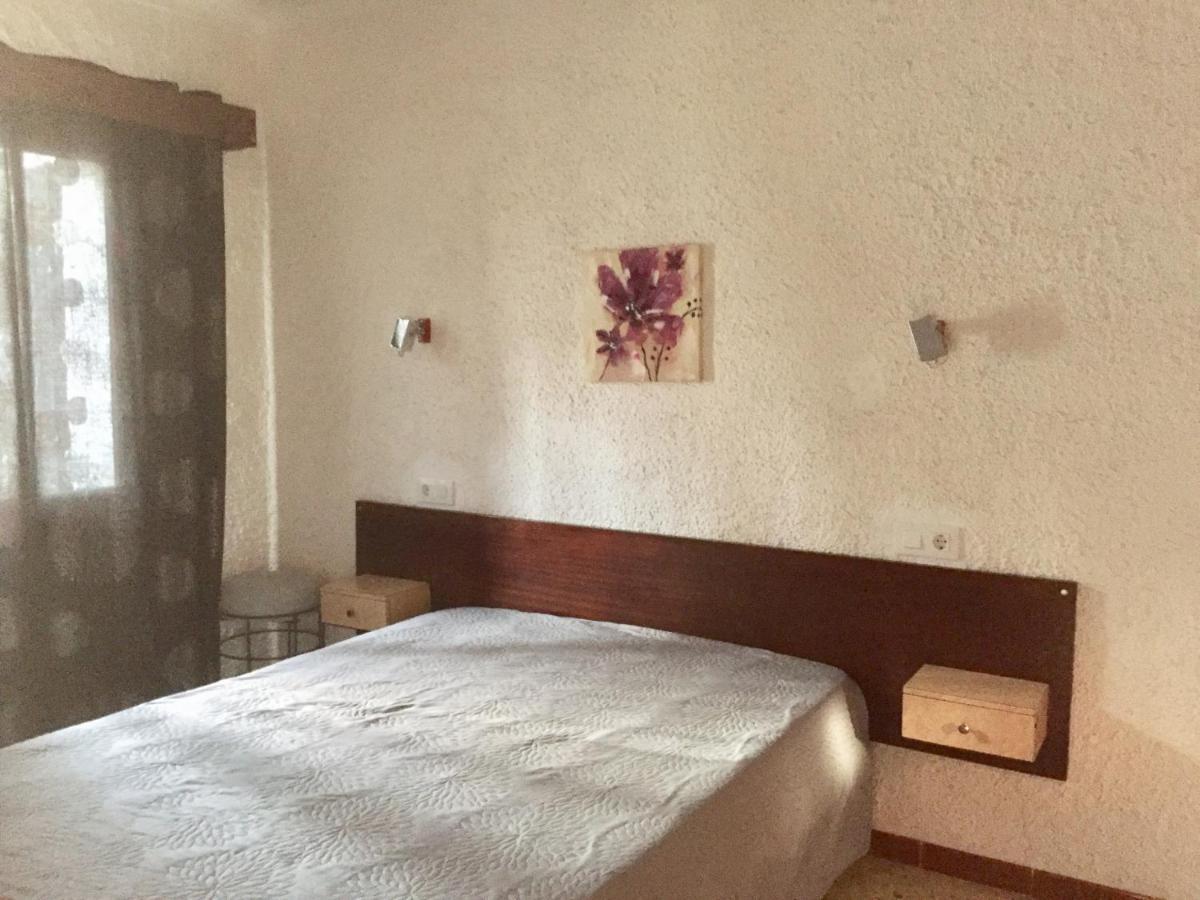 Les Roches Villa L' Escala Exteriör bild