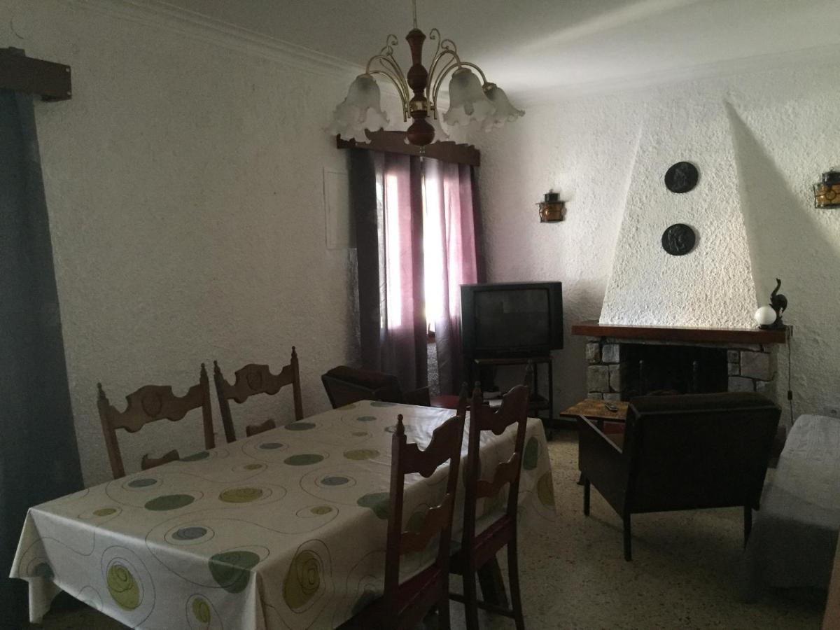 Les Roches Villa L' Escala Exteriör bild